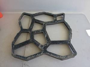 lot 390 image: Walk Maker Concrete Mold