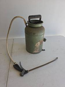 lot 394 image: 1950s Galvanized Steel Garden Sprayer