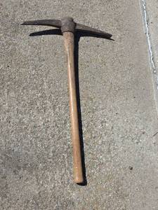 lot 418 image: Double Head Pick Axe