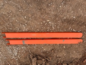 lot 3140 image: Unused WIG Fork Extension Sleeve (XN-HC15-48)  6 foot 7 long