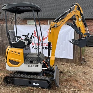 lot 3034 image: Unused SD LANCH Excavator (SDLE18P)