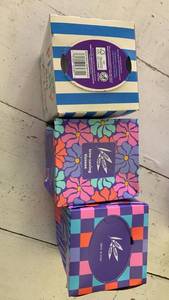 Misc brand 3-pack Kleenex.