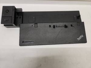 lot 30 image: Lenovo ThinkPad Ultra Dock Station 40A2