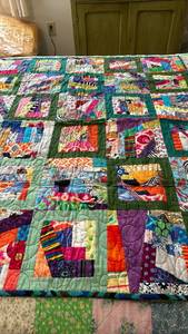 lot 1034 image: Handmade Quilt - 46 x 38