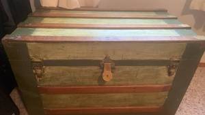 lot 1040 image: 1900s Steamer Trunk with Wood Slats