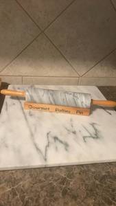 lot 1115 image: Marble Rolling Pin and Board Set