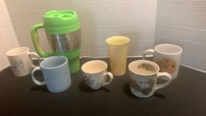 lot 1145 image: Travel mug and coffee mugs