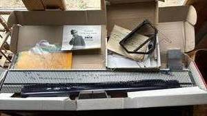 lot 1237 image: BOND knitting machine