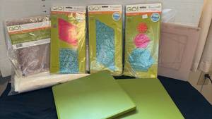 lot 1307 image: AccuQuilt GO  Fabric Cutting Dies Set