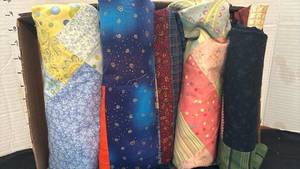 lot 1316 image: Unfinished Quilting Projects