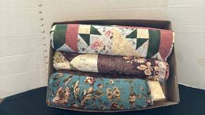 lot 1318 image: Unfinished Quilting Projects