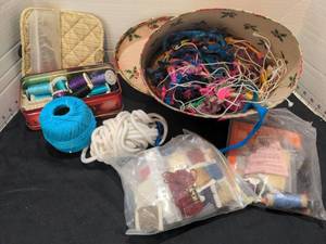 lot 1427 image: Embroidery floss lot