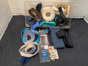 lot 1459 image: Elastic and belting assortment