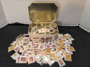 lot 1472 image: Large lot enamel shop hop quilting pins