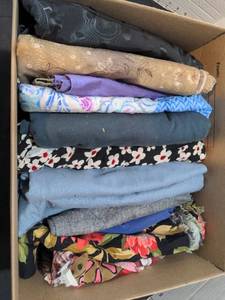 lot 1507 image: Cloth remnants lot 21