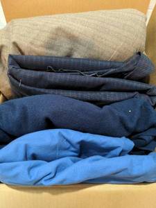lot 1526 image: Cloth remnants lot 27