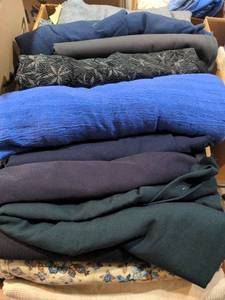 lot 1536 image: Cloth remnants lot 37