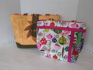 lot 1545 image: Quilted handbags