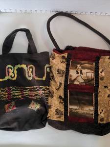 lot 1553 image: Quilted totes