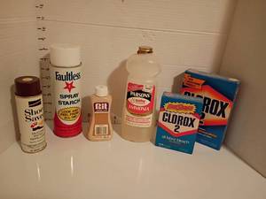 lot 1610 image: Various Household Products