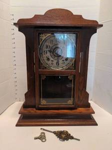 lot 1706 image: 1900s E. Ingraham Company Mantel Clock with Key