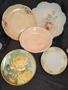 lot 1733 image: Various China, Bavarian, and more