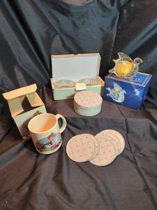 lot 1740 image: Bric-a-brac with boxes