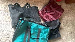 lot 1820 image: 4 misc canvas bags