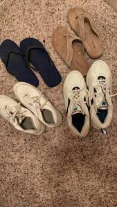lot 1911 image: Ladies New Balance shoesand flip flops  12-13