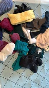 lot 1917 image: Mostly socks