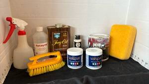 lot 2110 image: Tung Oil, Paint and more