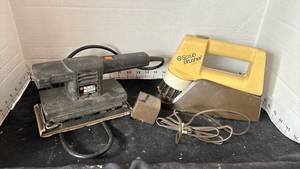 lot 2121 image: Black & Decker Sander and a Scrub Brusher