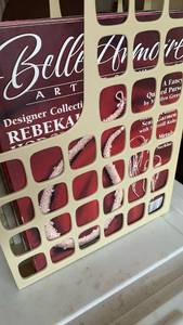 lot 2319 image: Bella Amore magazines