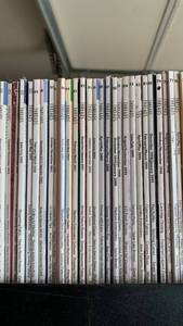 lot 2320 image: Threads magazines