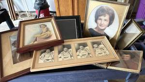 lot 2332 image: Vintage Picture Frames