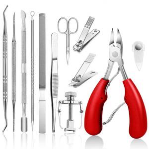 lot 51425 image: JTIEO 12PCS Heavy Duty Toenail Clippers for Thick Toenails (Red) - Retail $9