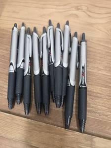 lot 16197 image: Ten Pieces Black Extra Fine Pens - Retail $0