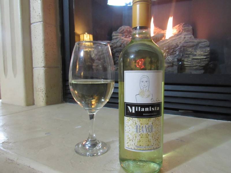 lot 6548 image: Wine - Milanista Bianco Terre Siciliane