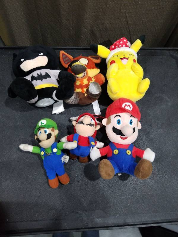 lot 3191 image: Nintendo Character Plush Collection