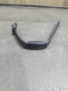 lot 3973 image: Fitbit Inspire 2 Fitness Band