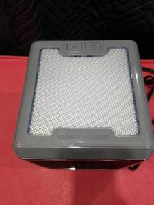 lot 4060 image: Handy Heater Pure Warmth 1200W Portable Ceramic Space Heater - Grey