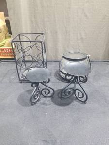 lot 4160 image: Decorative Glass Jar Candle Holders with Metal Stand