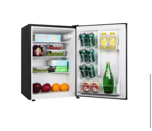 lot 5 image: Vissani 4.5 Cu. Ft. Mini Refrigerator - Retail $159
