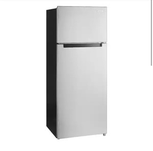 lot 11 image: Vissani 7.2 cu.ft. Top Freezer Refrigerator - Retail $599