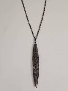 lot 1111 image: Silpada Sterling Silver Filigree Pendant Necklace 8.19g