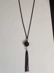 lot 1151 image: Silpada Sterling Silver Tassel Pendant Necklace 26.47g