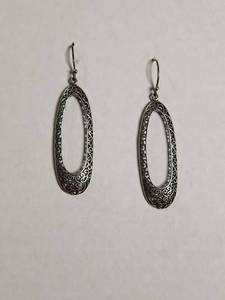 lot 1202 image: Sterling Silver Filigree Oval Dangle Earrings 5.9g