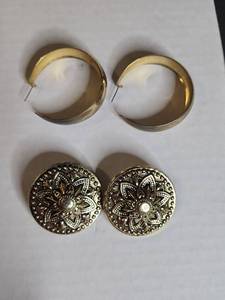 lot 1218 image: Gold Tone Hoop Earrings and Flower Design Earrings