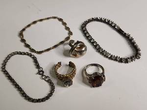 lot 1251 image: Mixed Jewelry Collection with Rhinestone Necklaces and Rings
