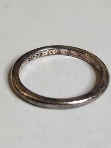 lot 1338 image: Silpada .925 Sterling Silver Band Ring 3.35g